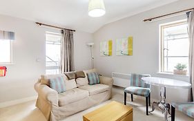 Bamboo - Uk37850